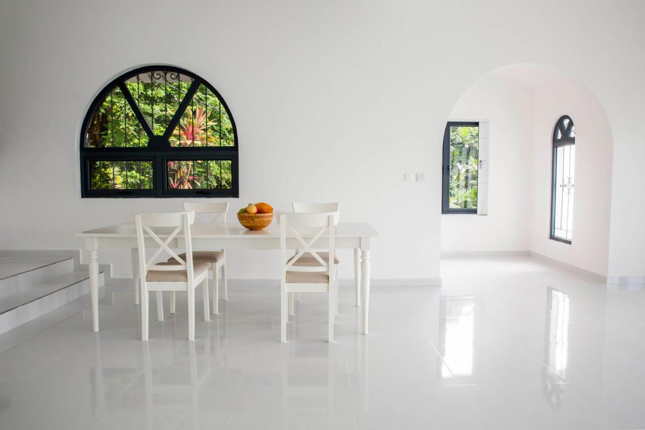 Paradise Heights Luxury Apartments & Villa 보발롱 외부 사진