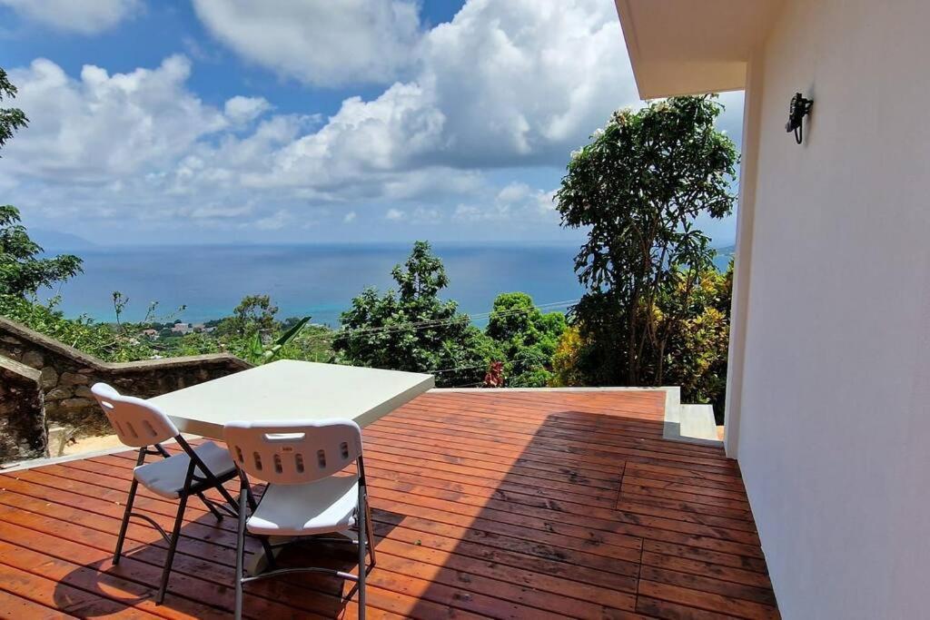 Paradise Heights Luxury Apartments & Villa 보발롱 객실 사진
