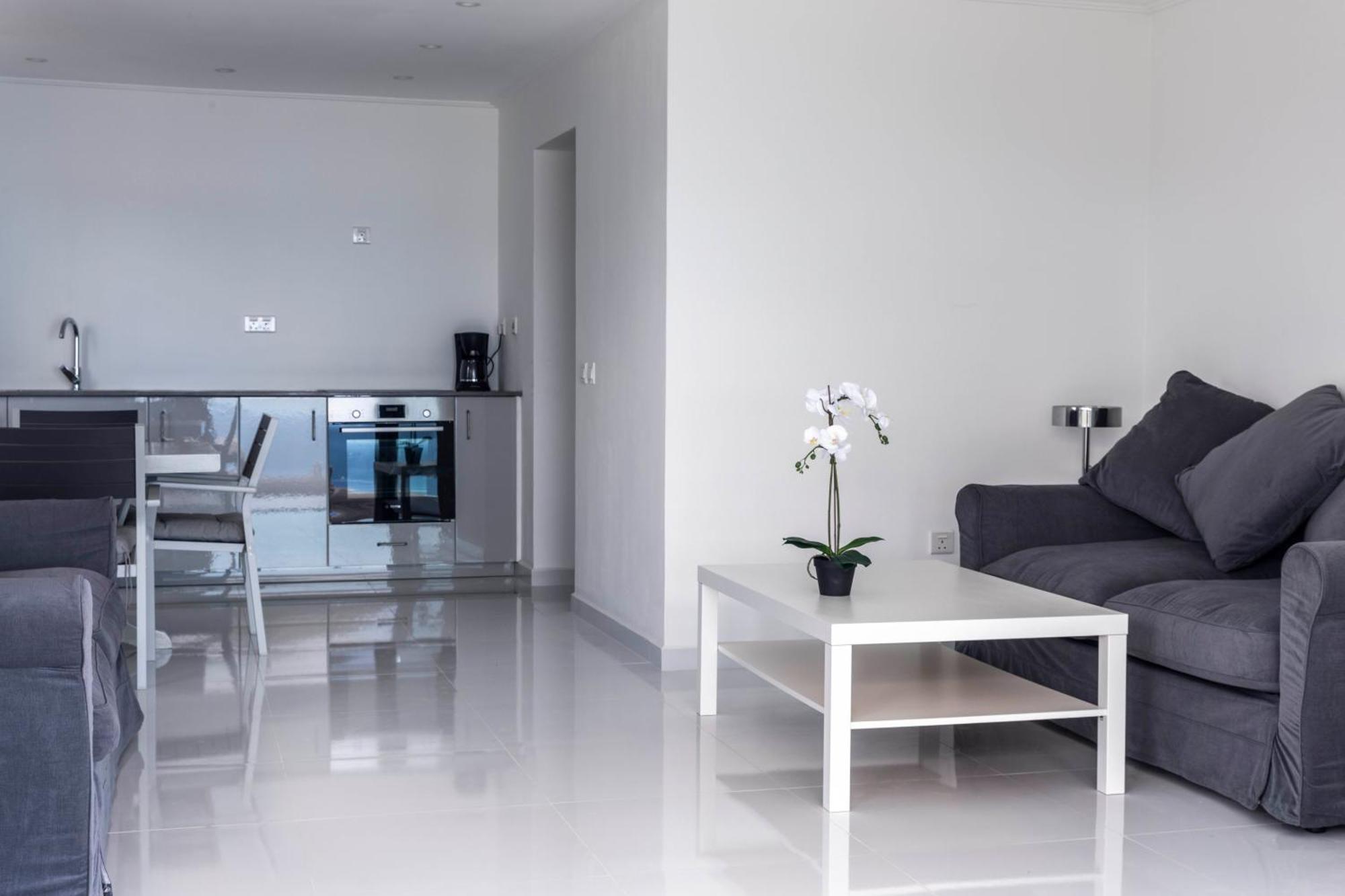 Paradise Heights Luxury Apartments & Villa 보발롱 객실 사진